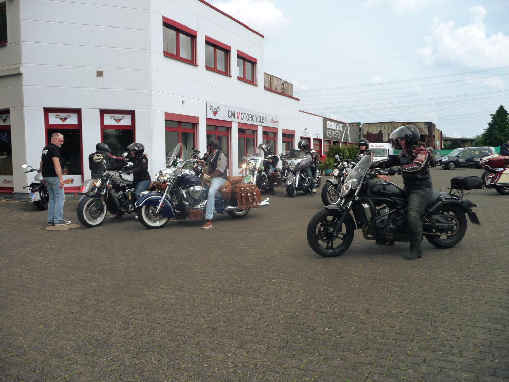 CM.Motorcycles - Indian Rheinland - Crazy Friday